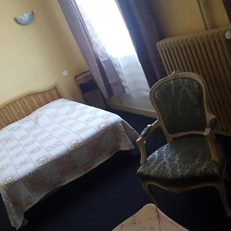Hotel De La Cloche Sp Reims Eksteriør billede