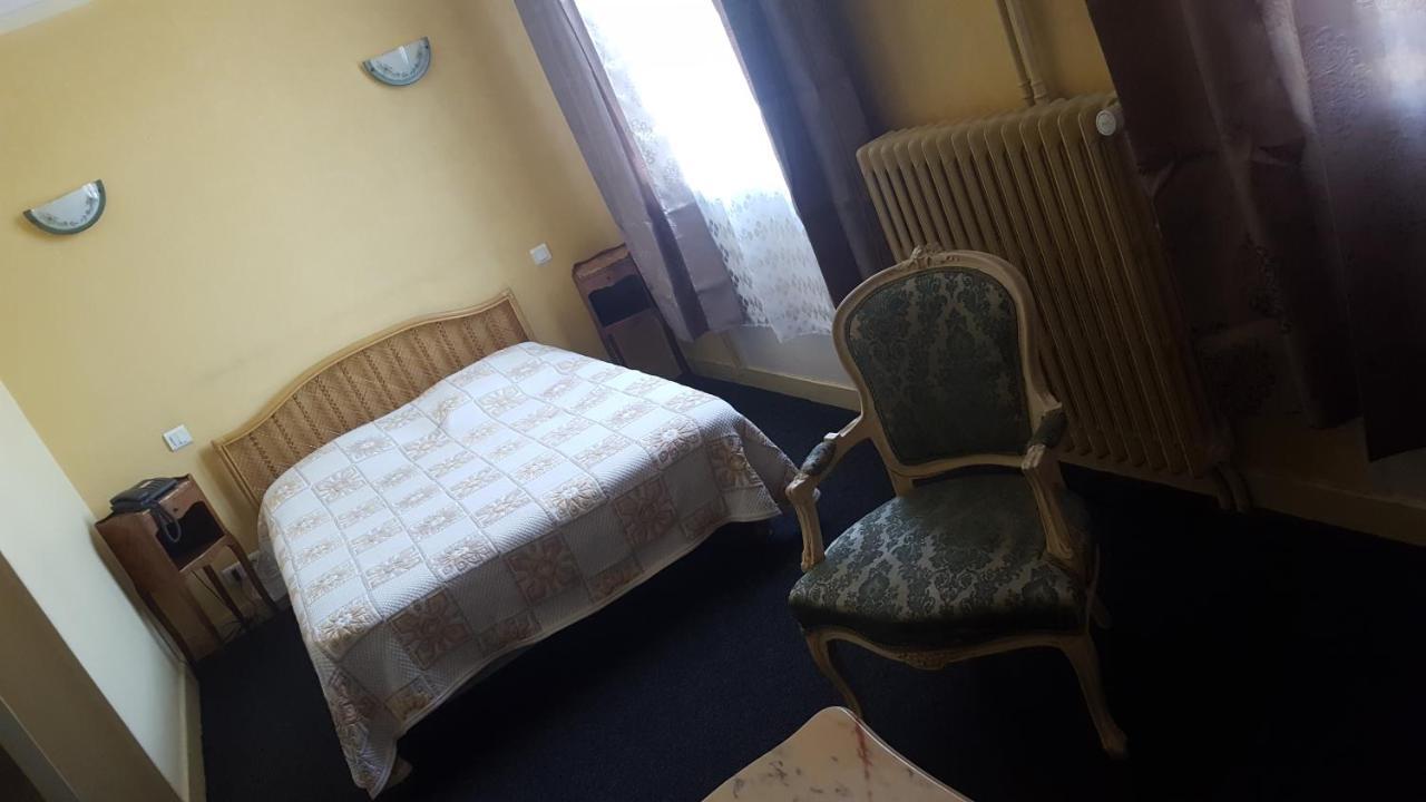 Hotel De La Cloche Sp Reims Eksteriør billede